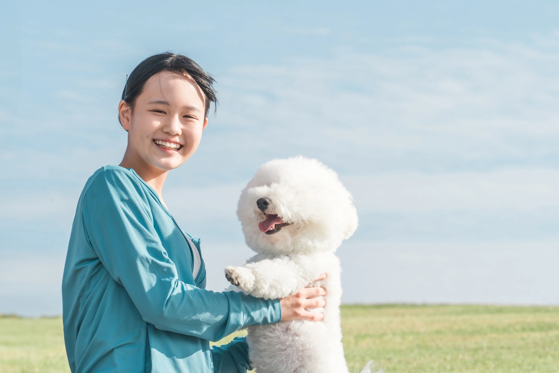 今治で愛犬と行けるお出かけスポット｜ドッグラン・ペット可カフェ・海辺の散歩コース